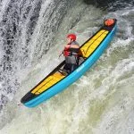 kayaking-1122520_640