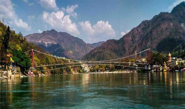 Ram Jhula Rishikesh | 7 Best Things to do, How to Reach, Travel Tips